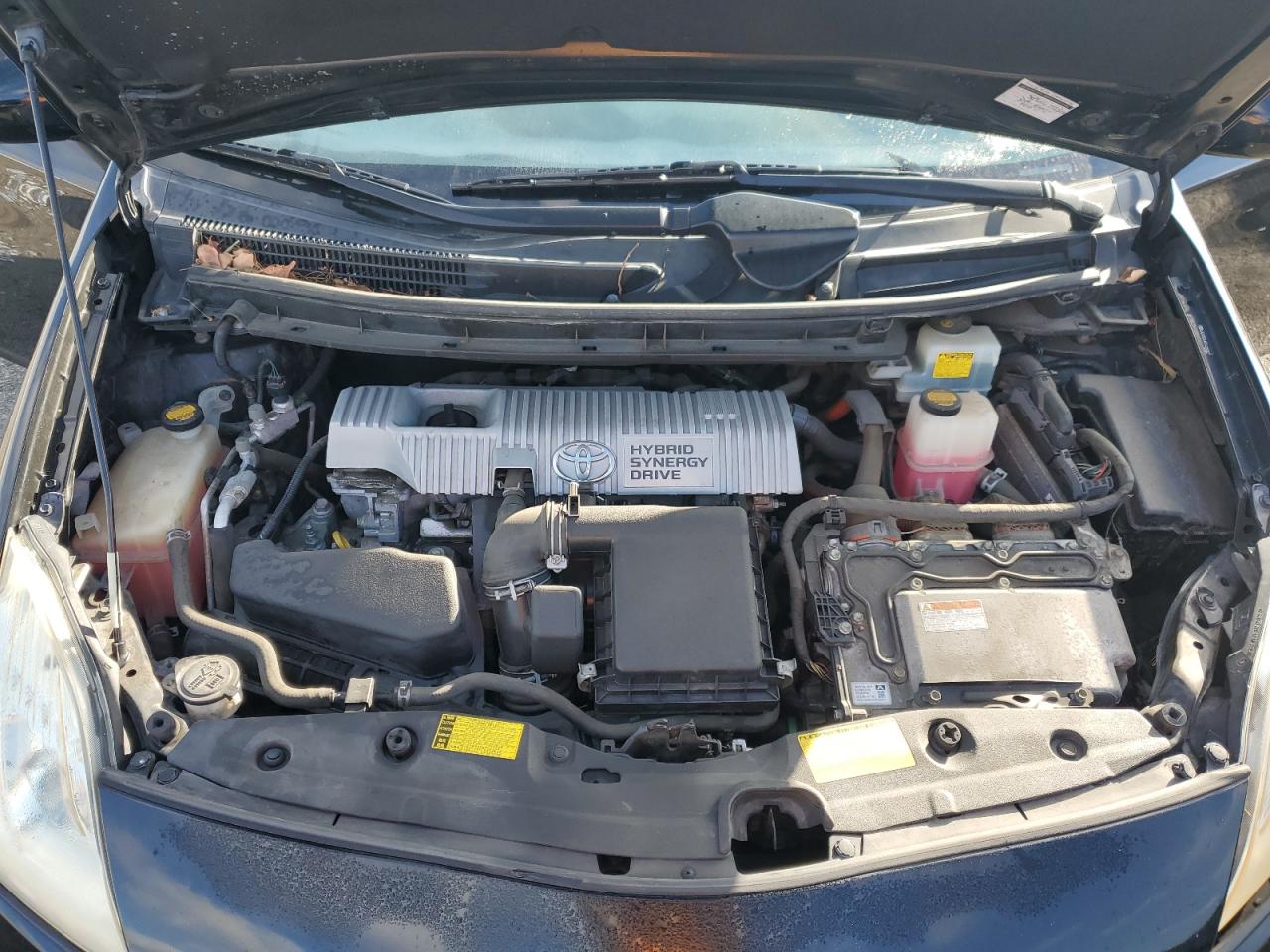 2012 Toyota Prius - Image 12