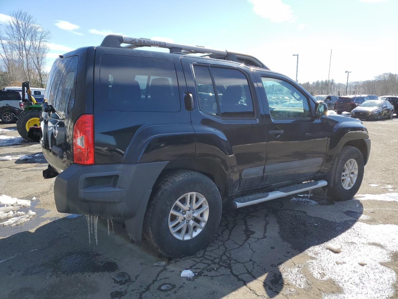 2015 Nissan XTerra - Image 3