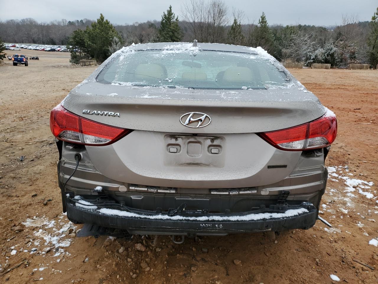 2013 Hyundai Elantra - Image 6