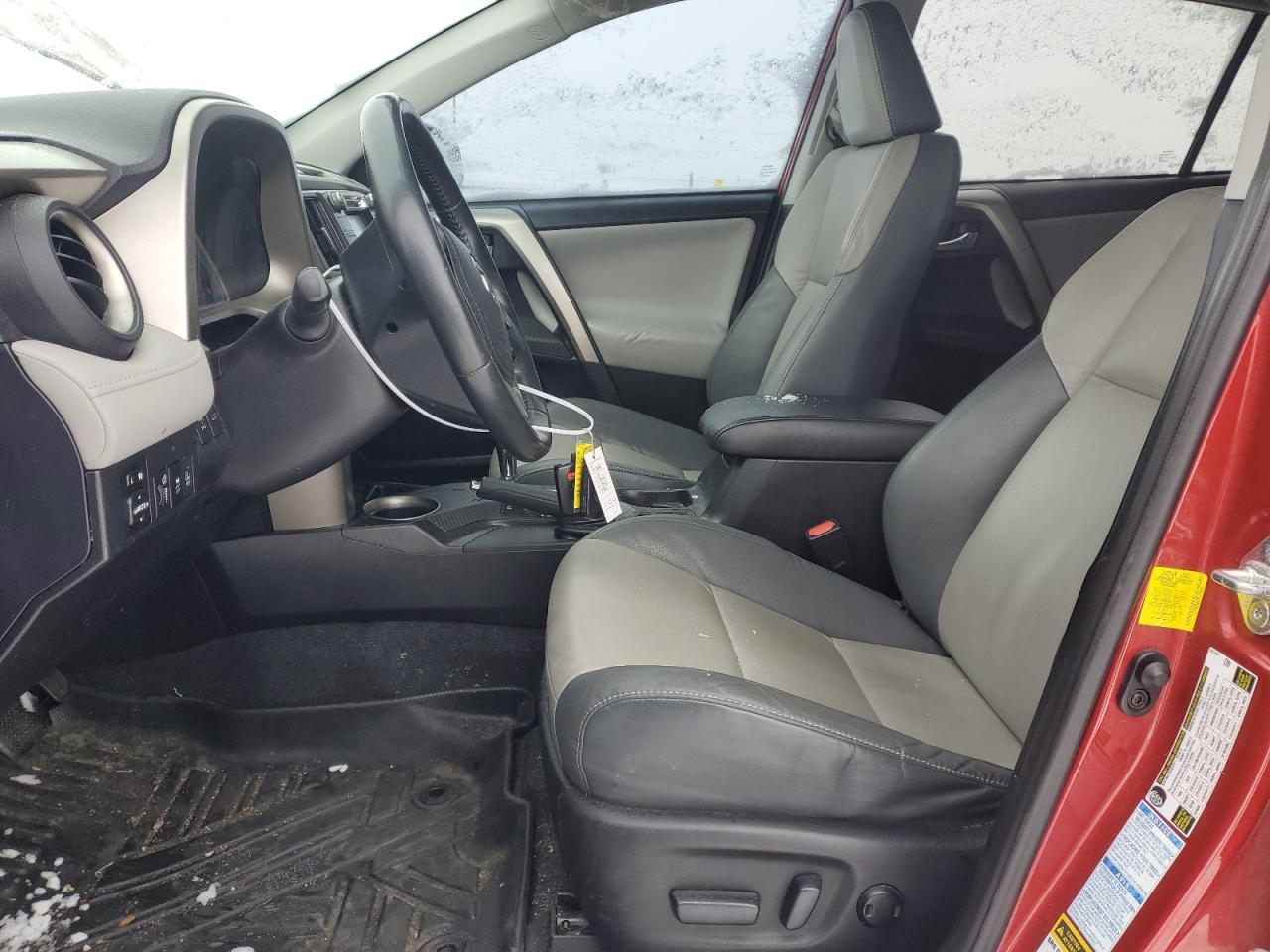 2014 Toyota RAV 4 - Image 7