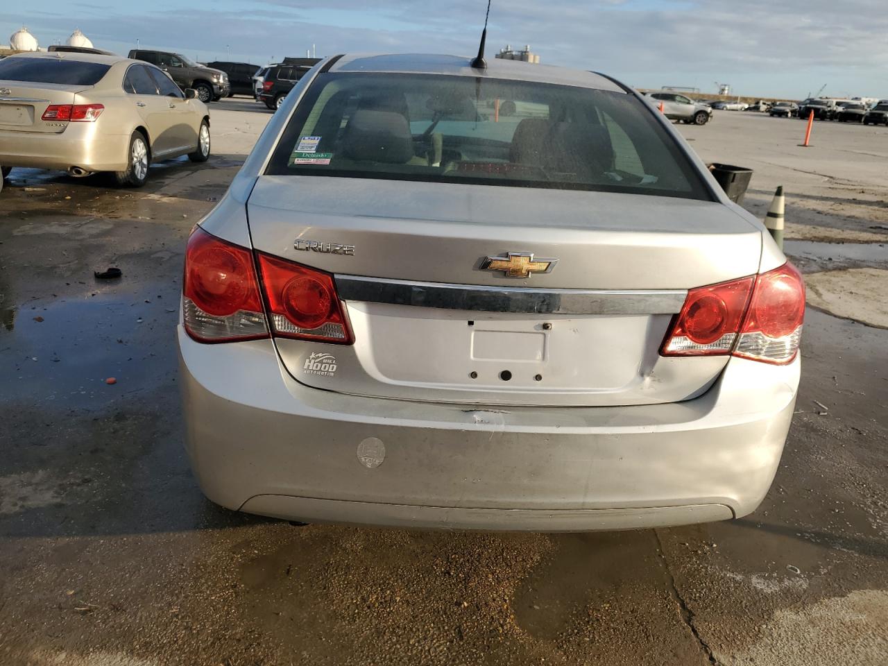 2014 Chevrolet Cruze - Image 6