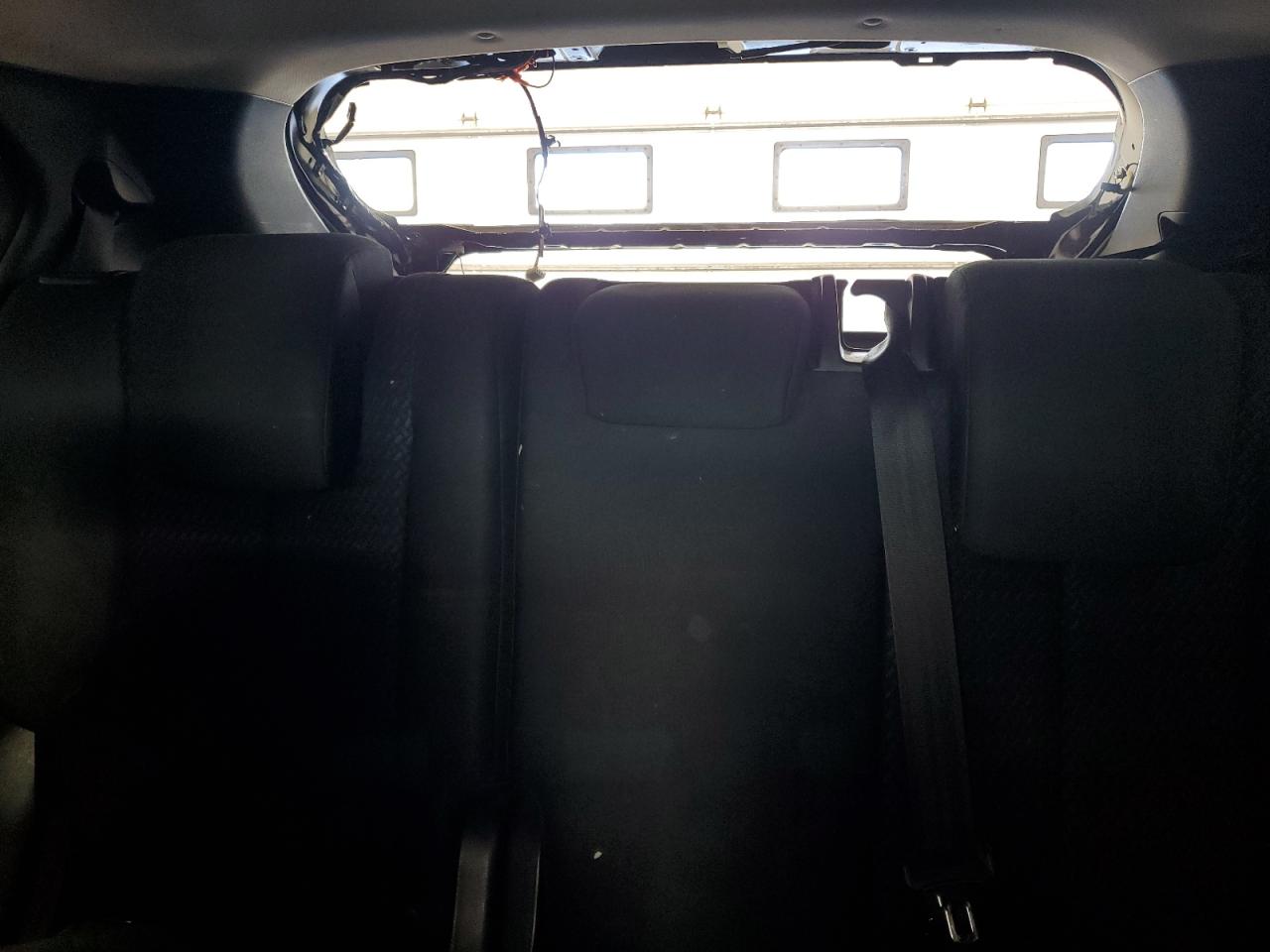 2019 Mitsubishi Eclipse - Image 10
