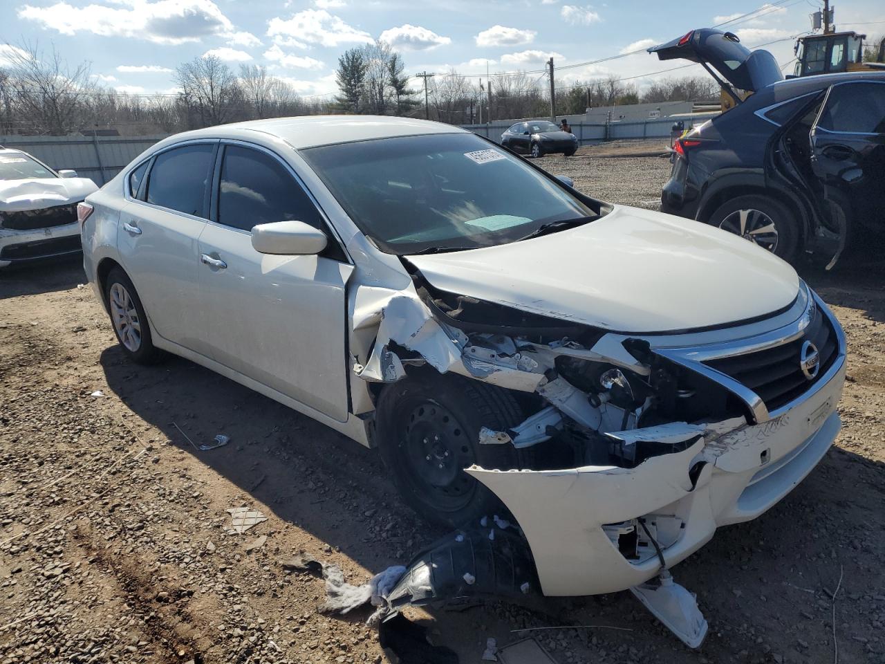 2015 Nissan Altima - Image 4