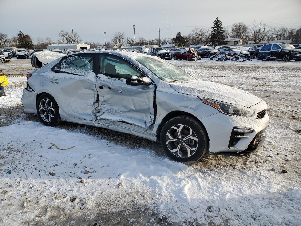 2021 Kia Forte - Image 4