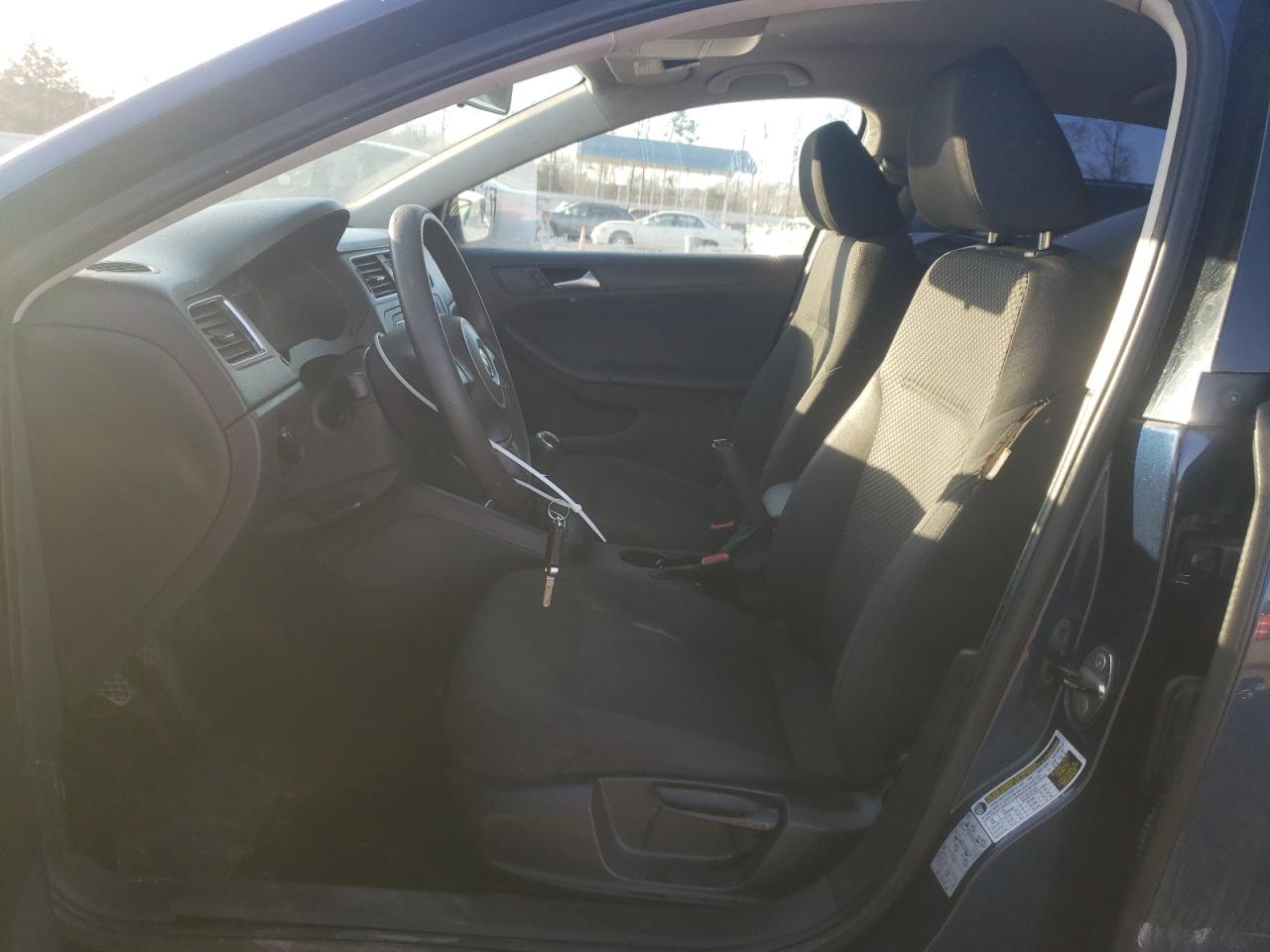 2014 Volkswagen Jetta - Image 7