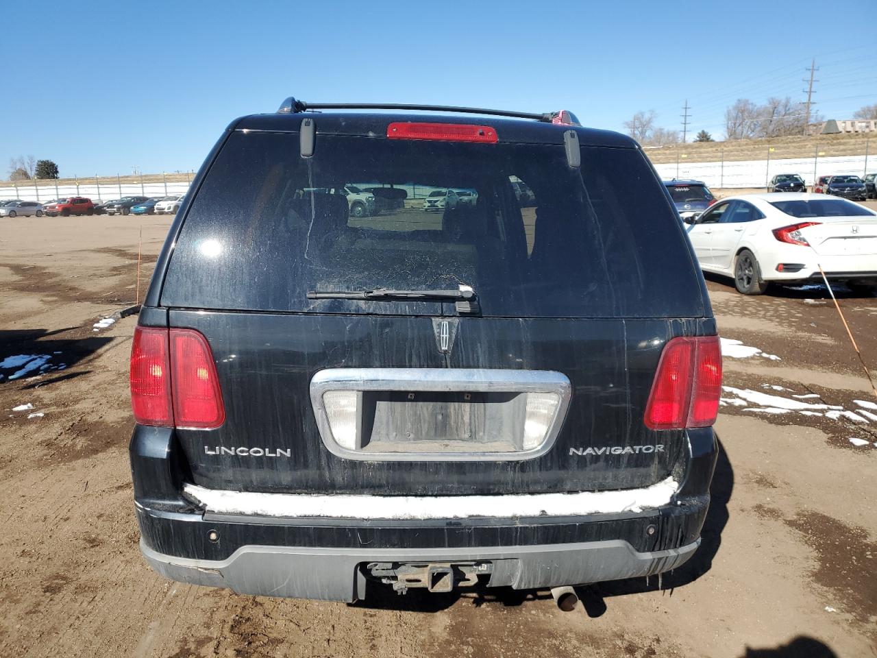 2004 Lincoln Navigator - Image 6