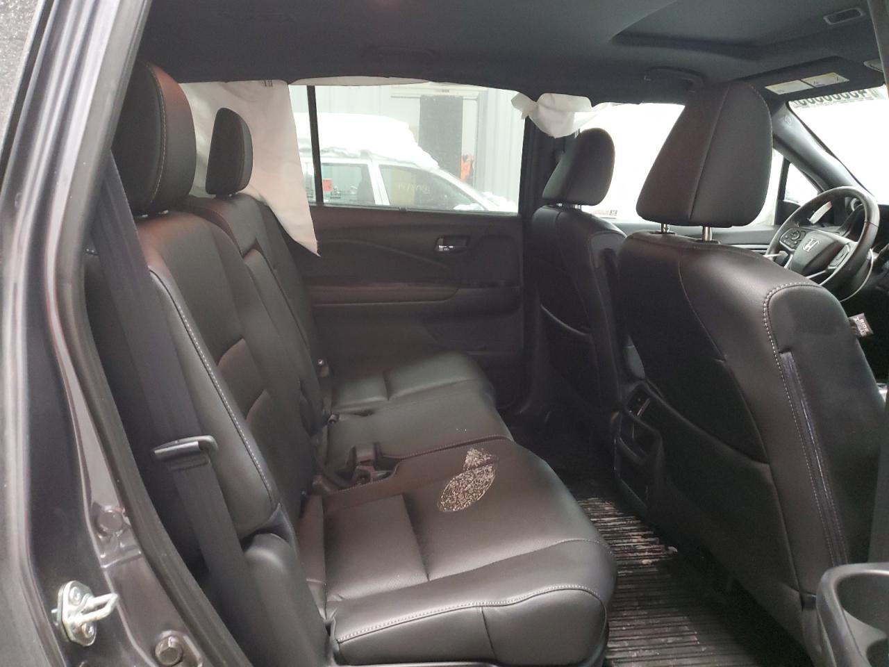5FNYF8H53KB015564 HONDA PASSPORT 2019