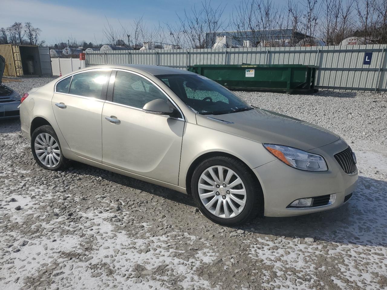 2013 Buick Regal - Image 4
