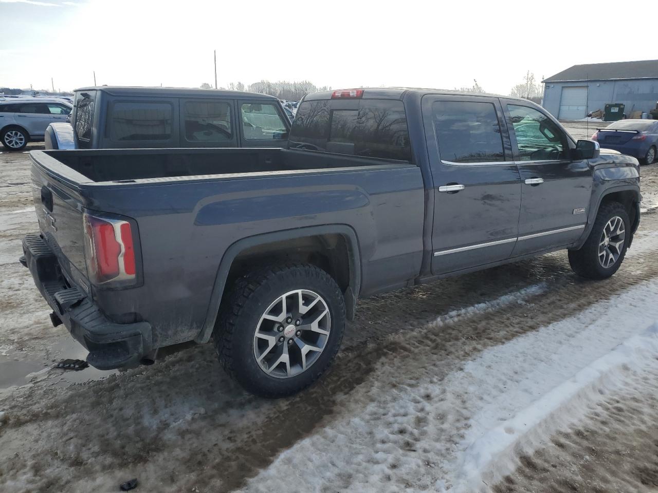 2016 GMC Sierra - Image 3