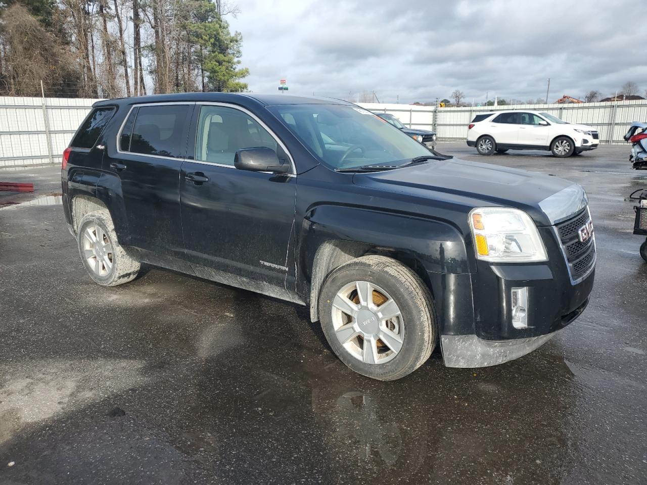 2012 GMC Terrain - Image 4