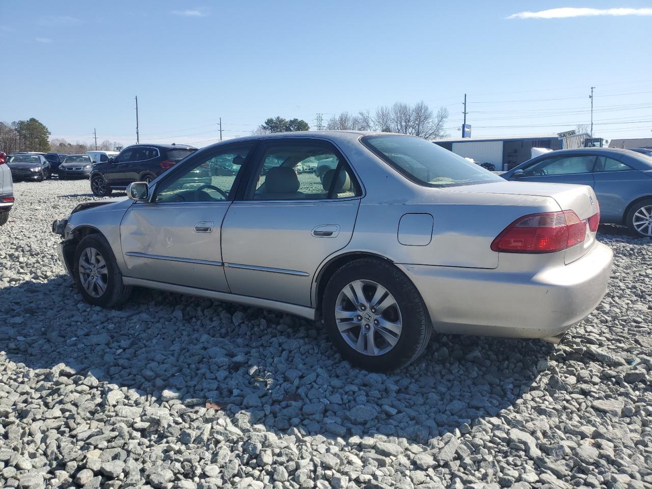 1999 Honda Accord - Image 2