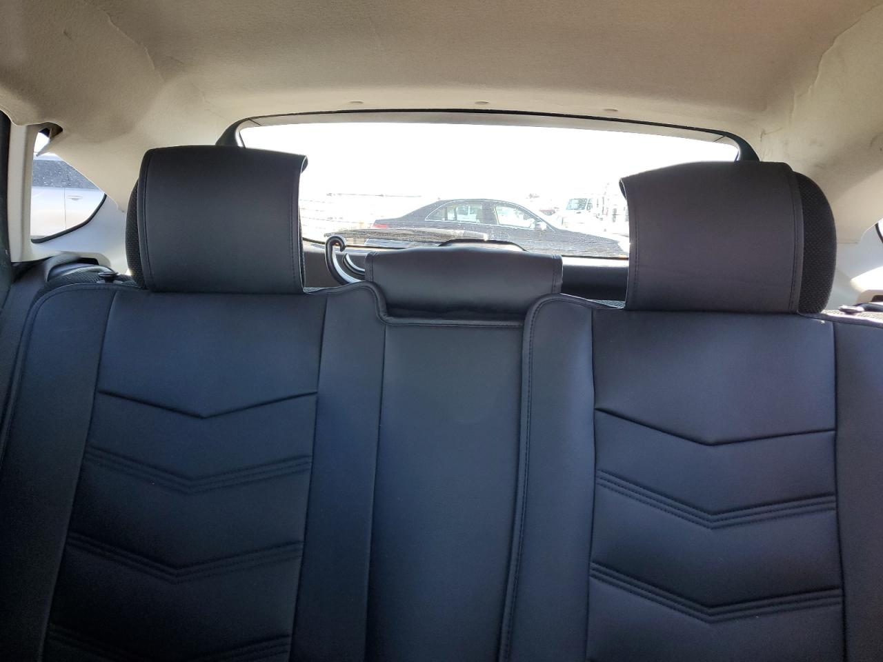 2014 Subaru XV - Image 10