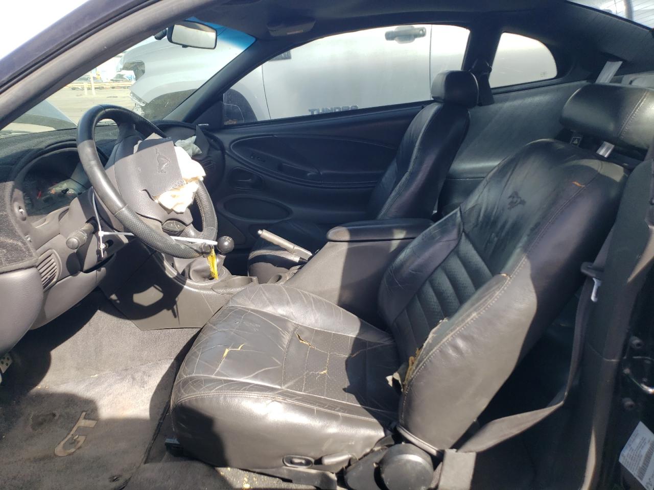 2000 Ford Mustang - Image 7