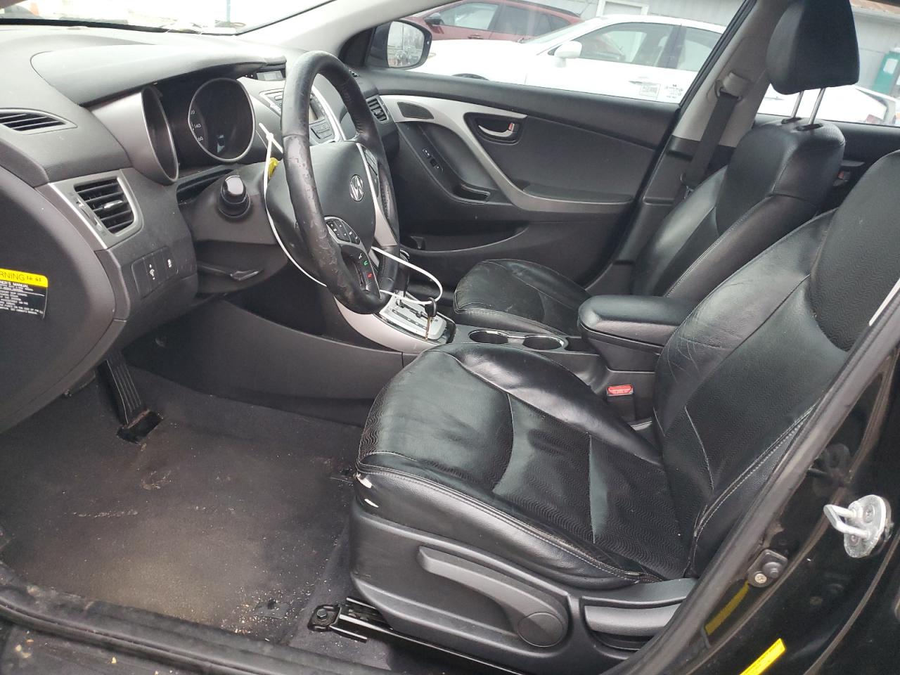 2011 Hyundai Elantra - Image 7