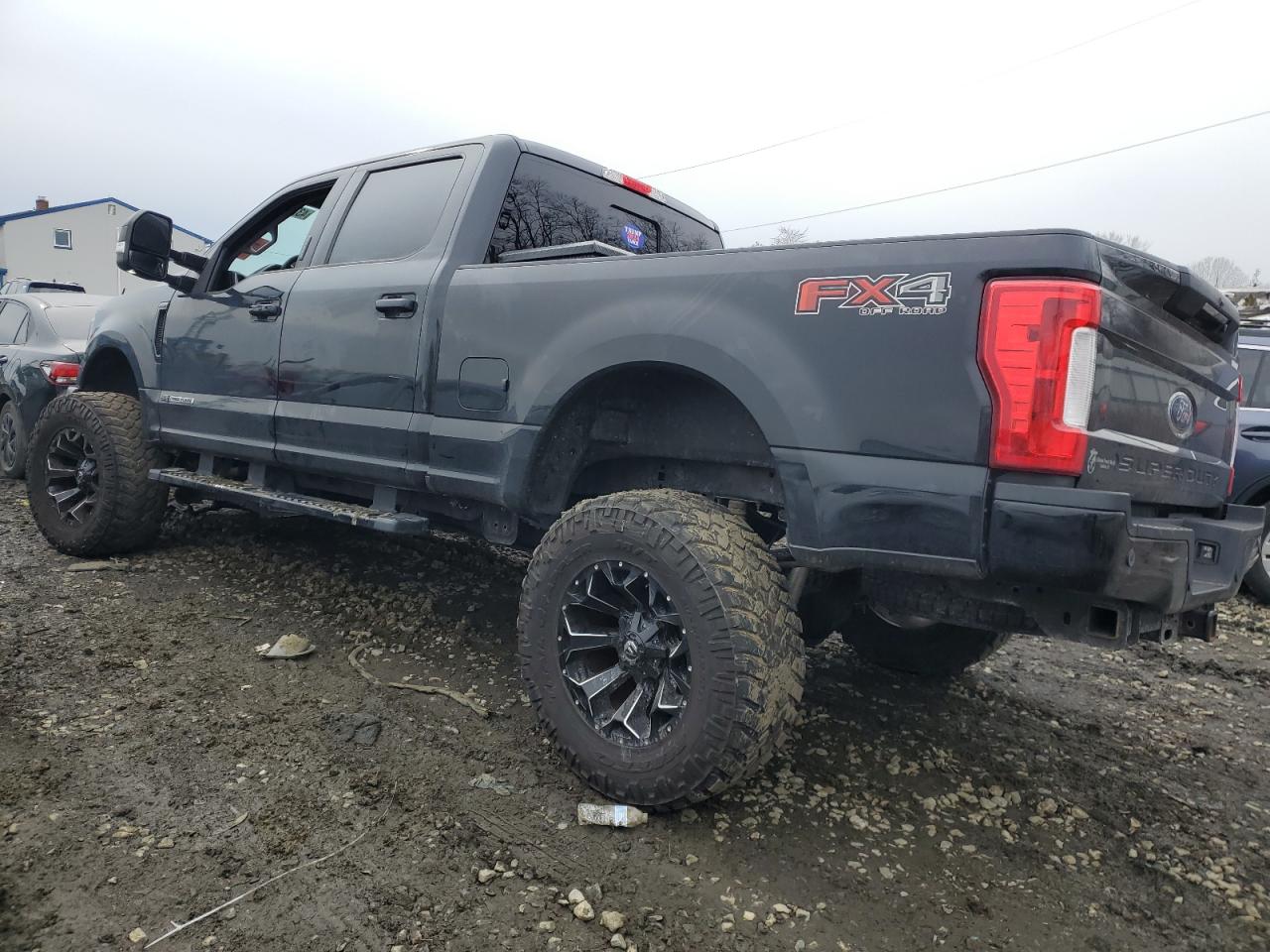 2019 Ford F250 - Image 2