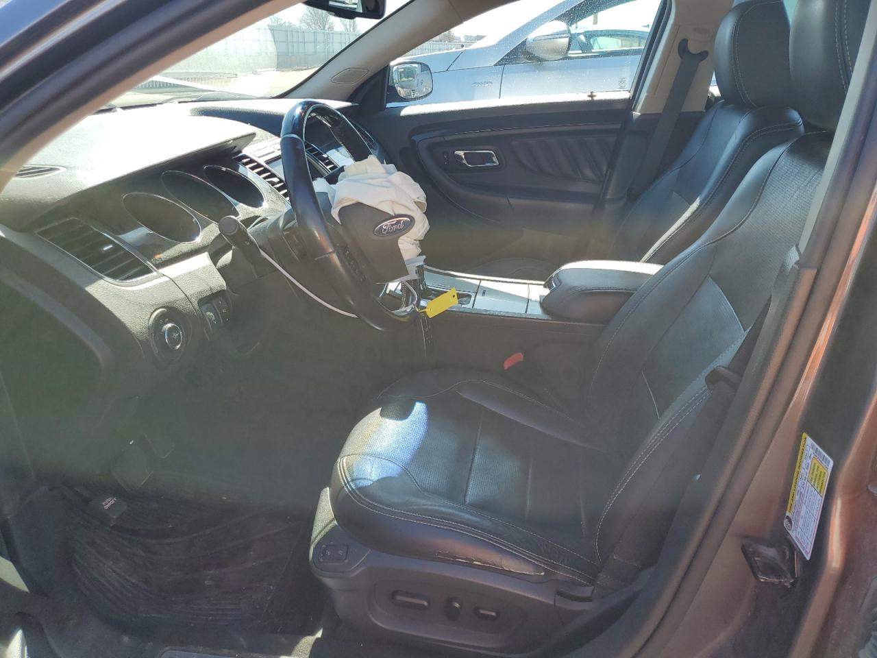 2011 Ford Taurus - Image 7
