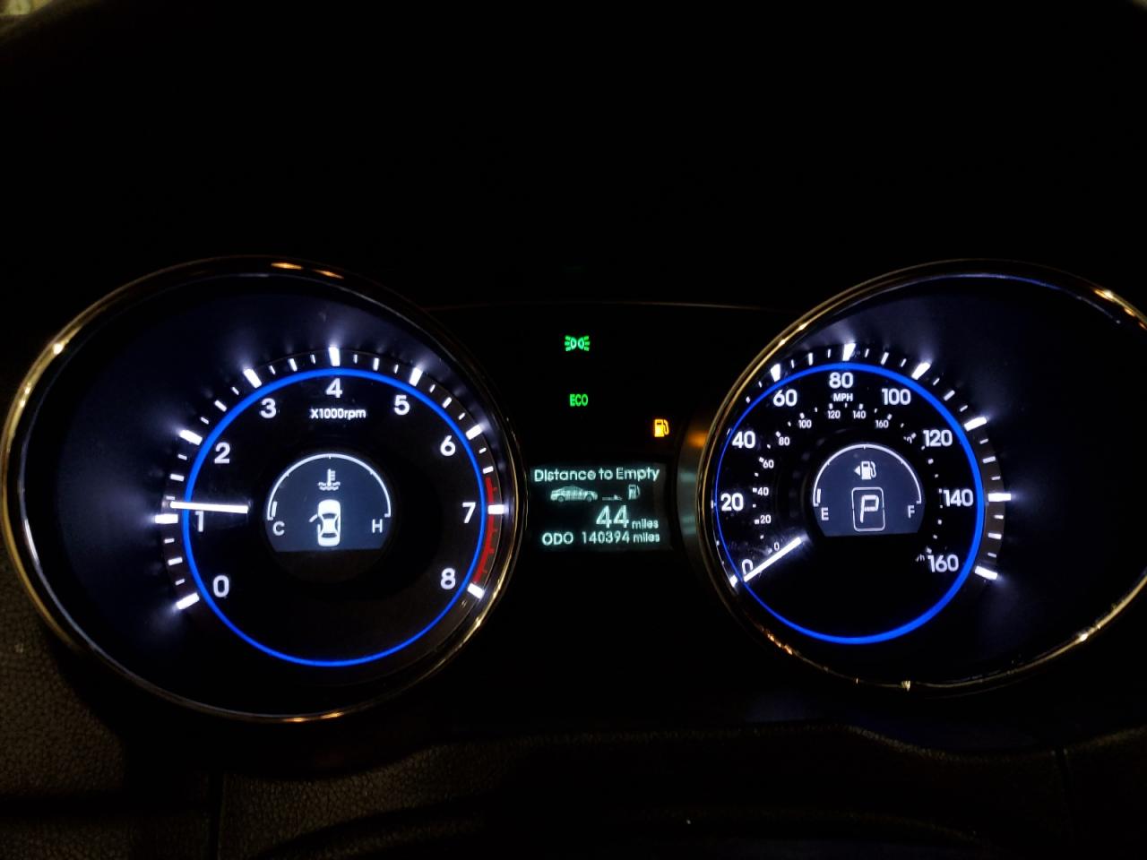 2013 Hyundai Sonata - Image 9