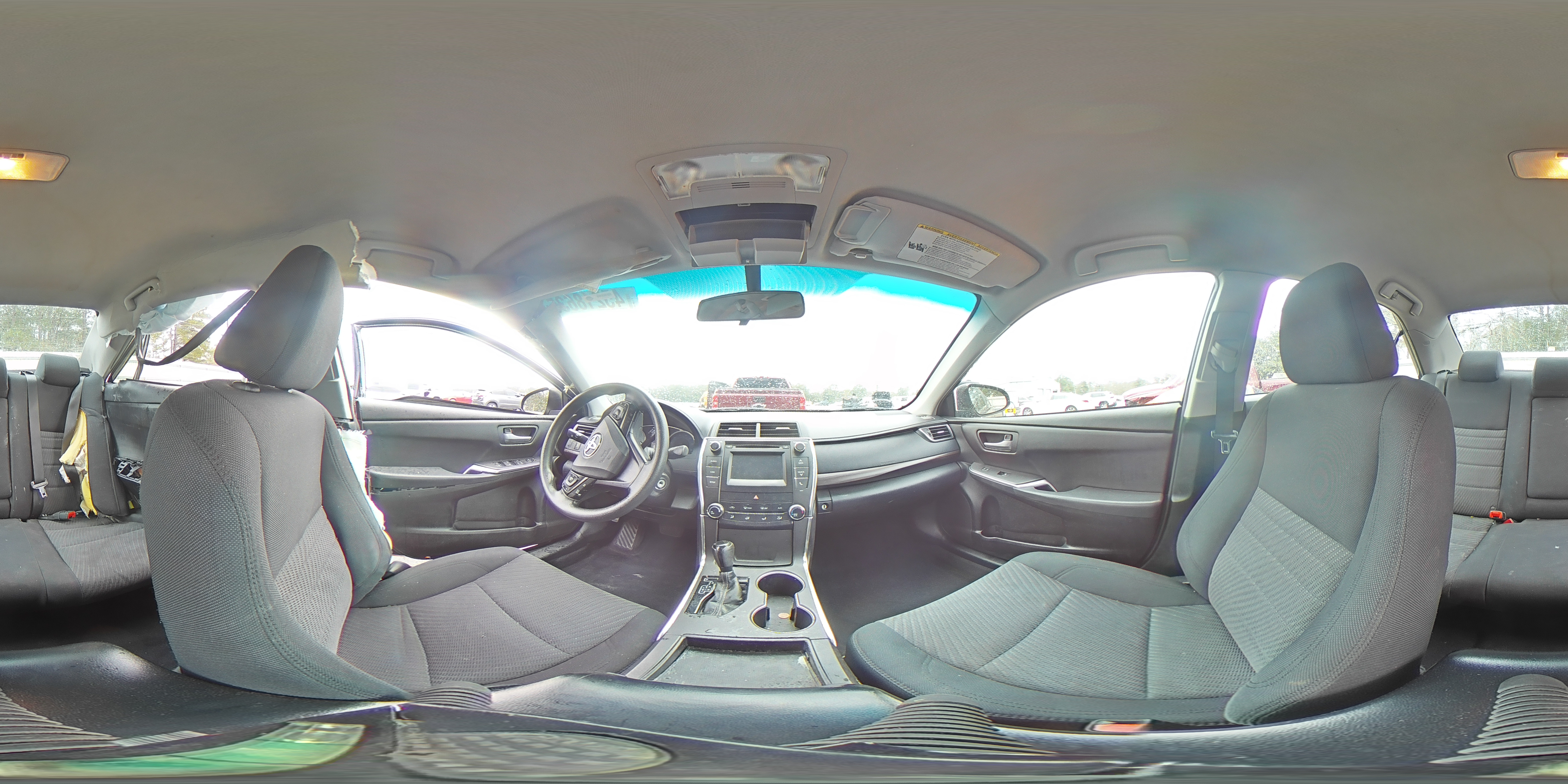 2016 Toyota Camry - Image 14