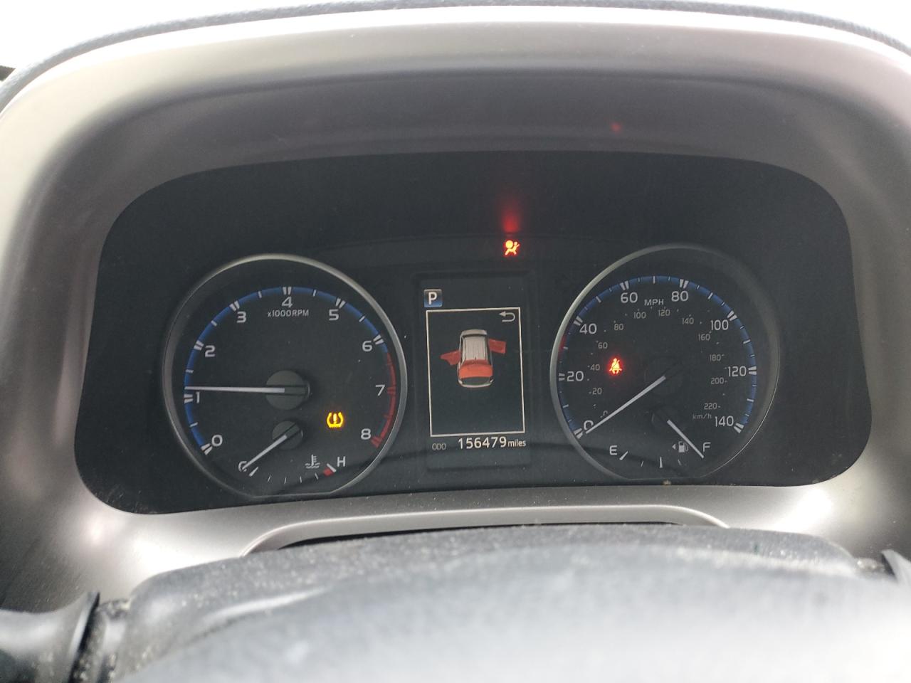 JTMBFREV6JJ204474 TOYOTA RAV4 2018