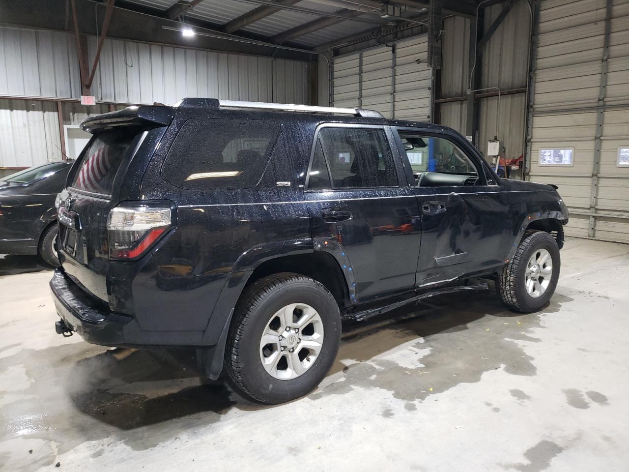 JTEMU5JR2M5927537 TOYOTA 4RUNNER 2021