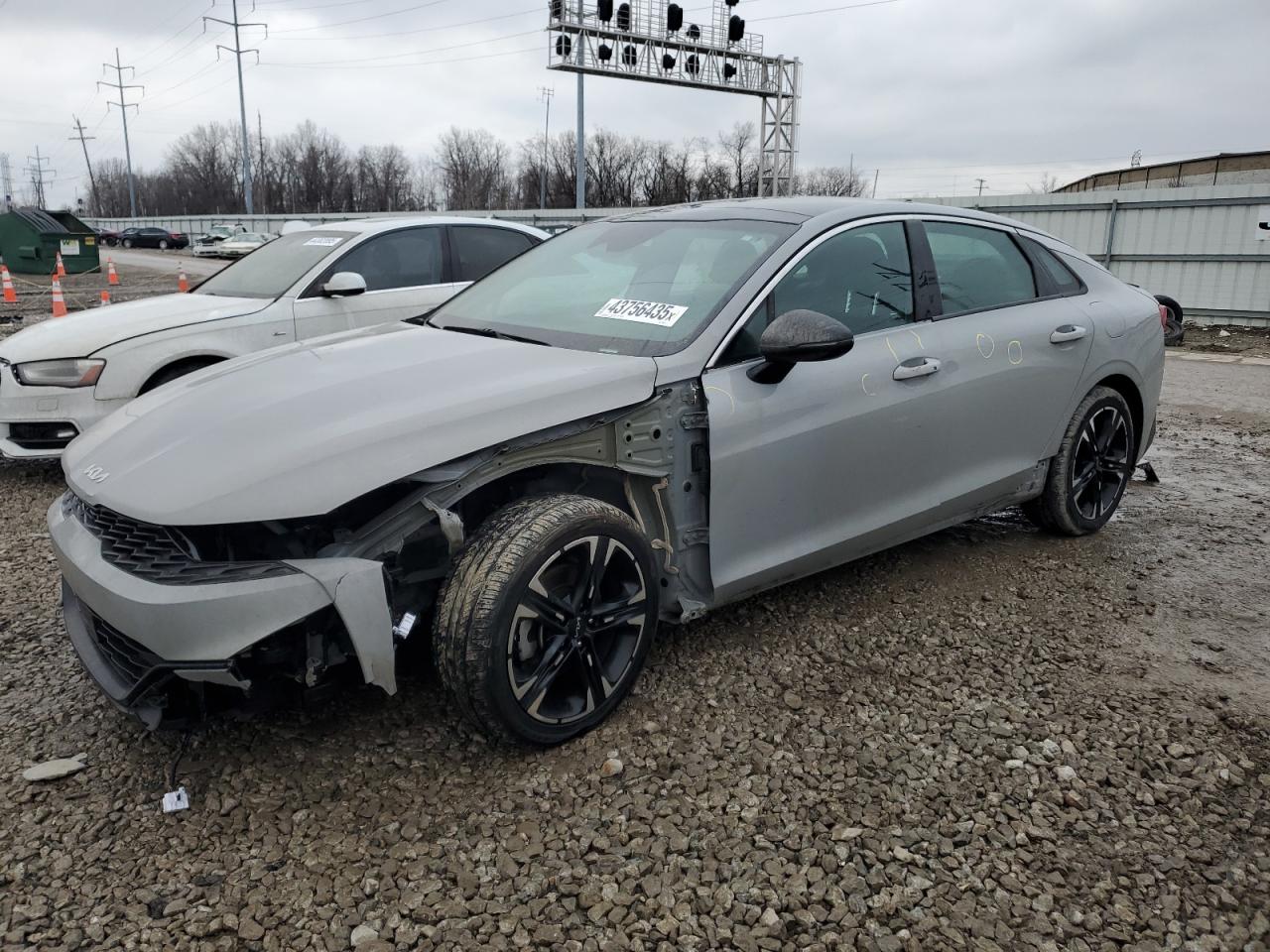 2022 Kia K5 - Image 1
