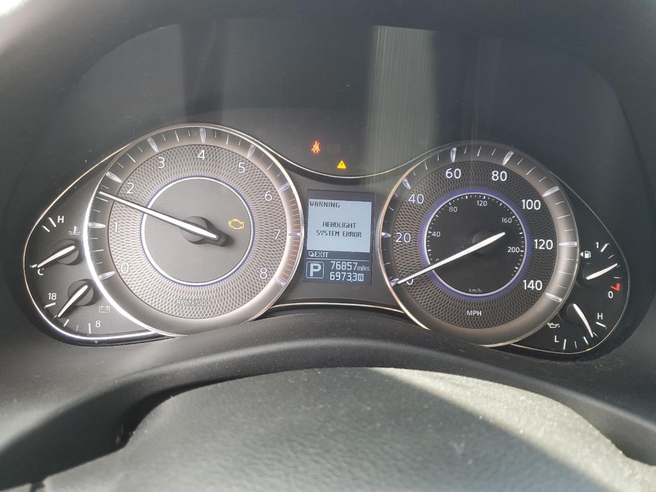 2018 Infiniti QX80 - Image 9
