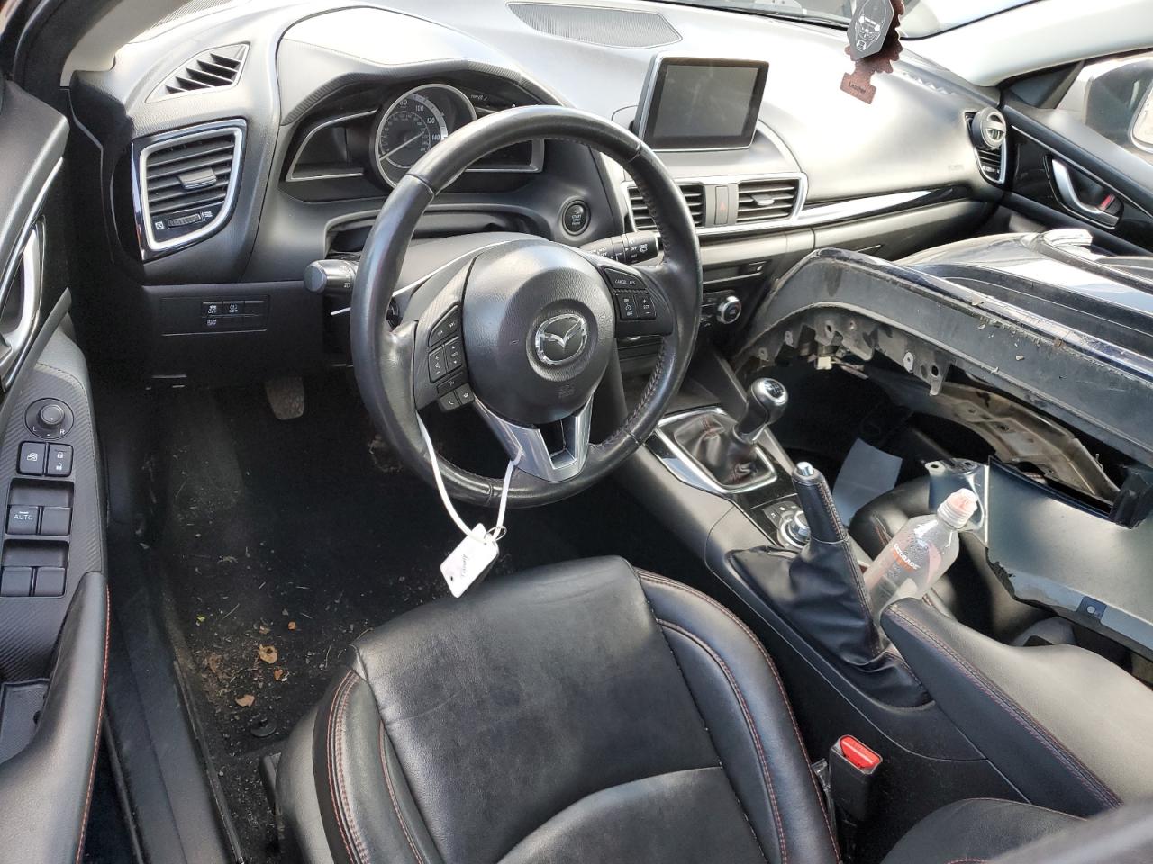 2015 Mazda 3 - Image 8