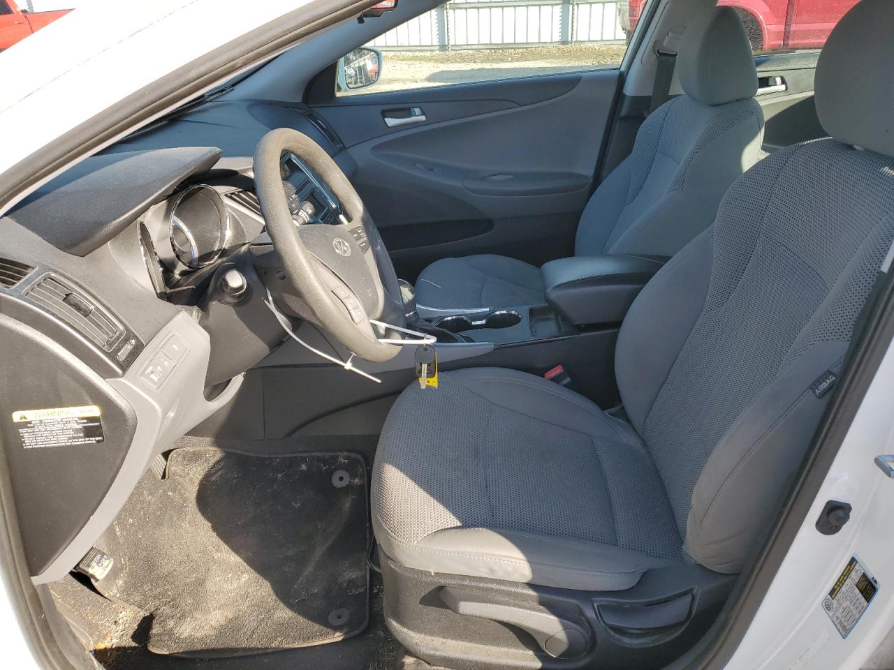 2014 Hyundai Sonata - Image 7