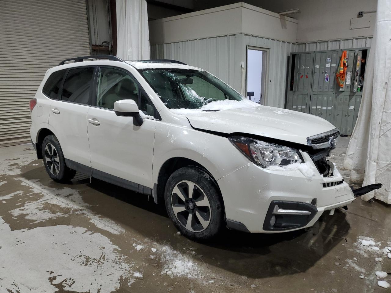 2017 Subaru Forester - Image 4
