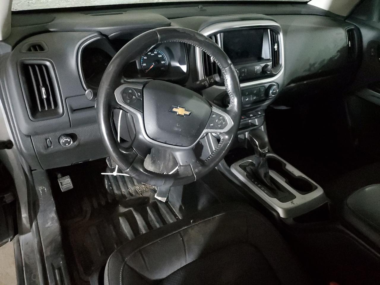2022 Chevrolet Colorado - Image 8