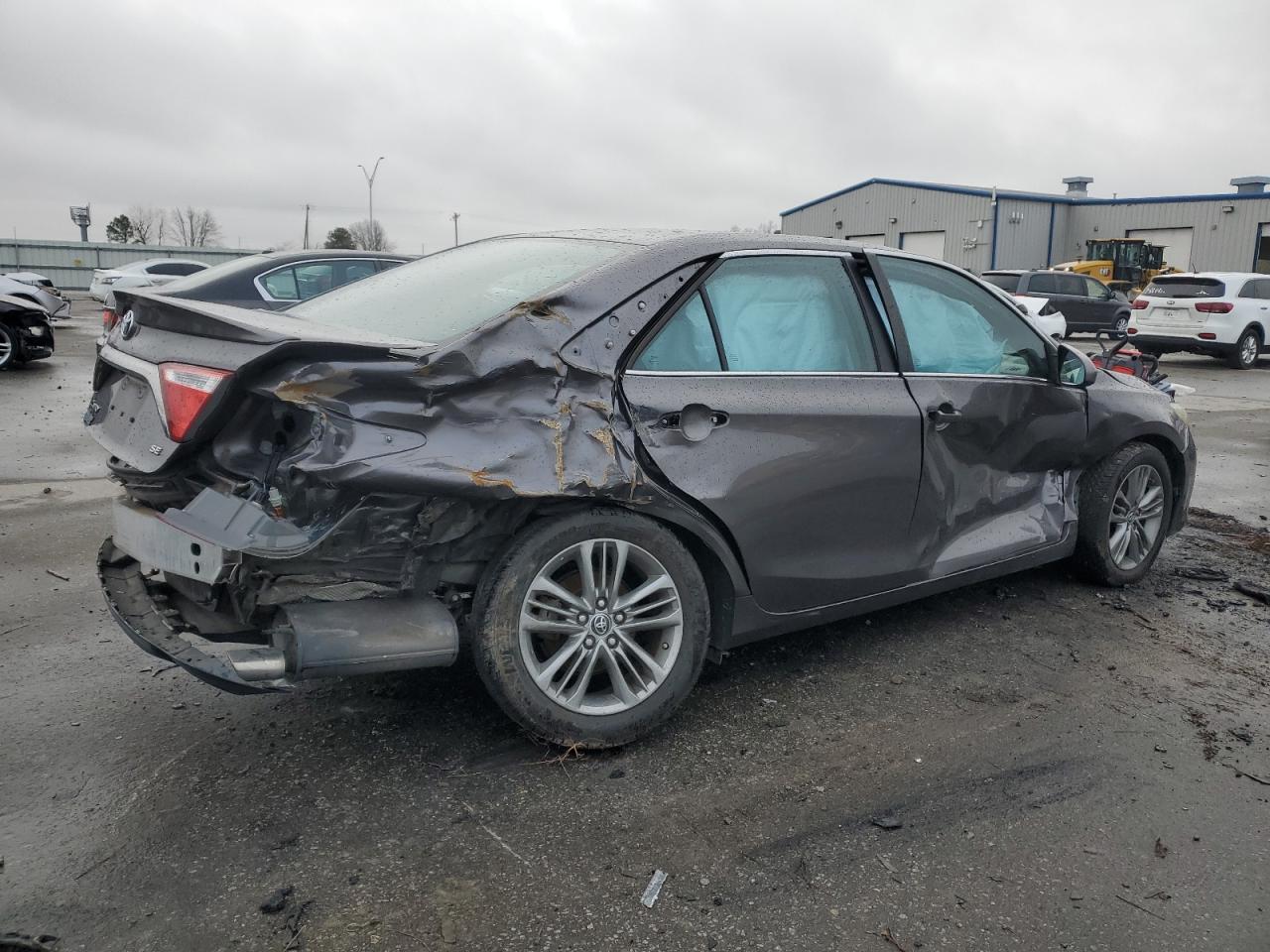 2015 Toyota Camry - Image 3
