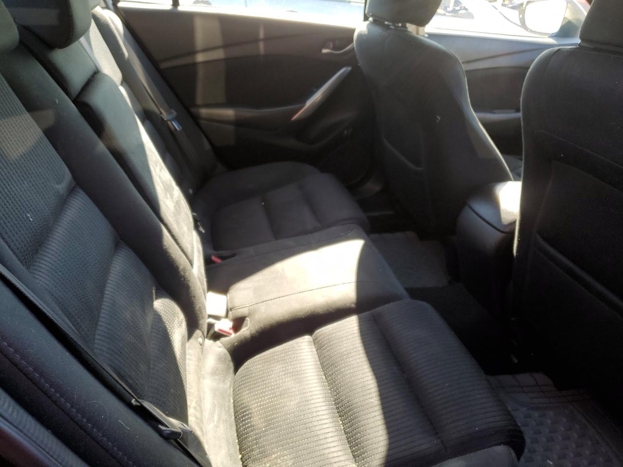 JM1GJ1U57G1439028 MAZDA 6 2016
