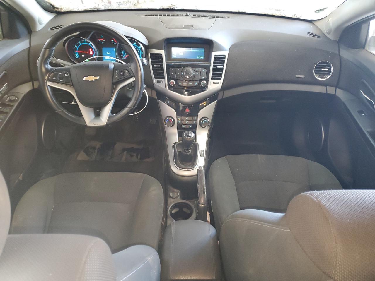 2011 Chevrolet Cruze - Image 8