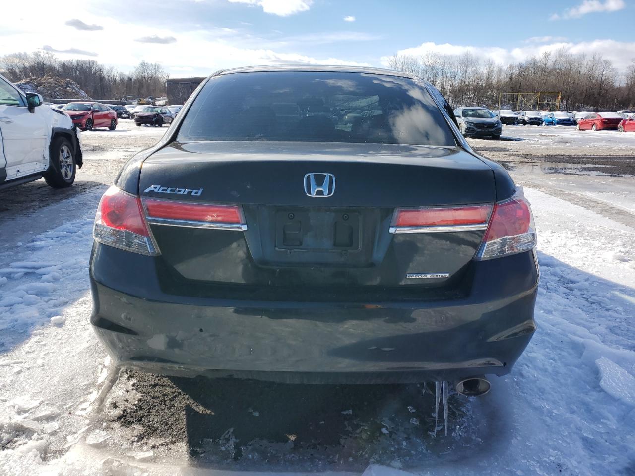2011 Honda Accord - Image 6