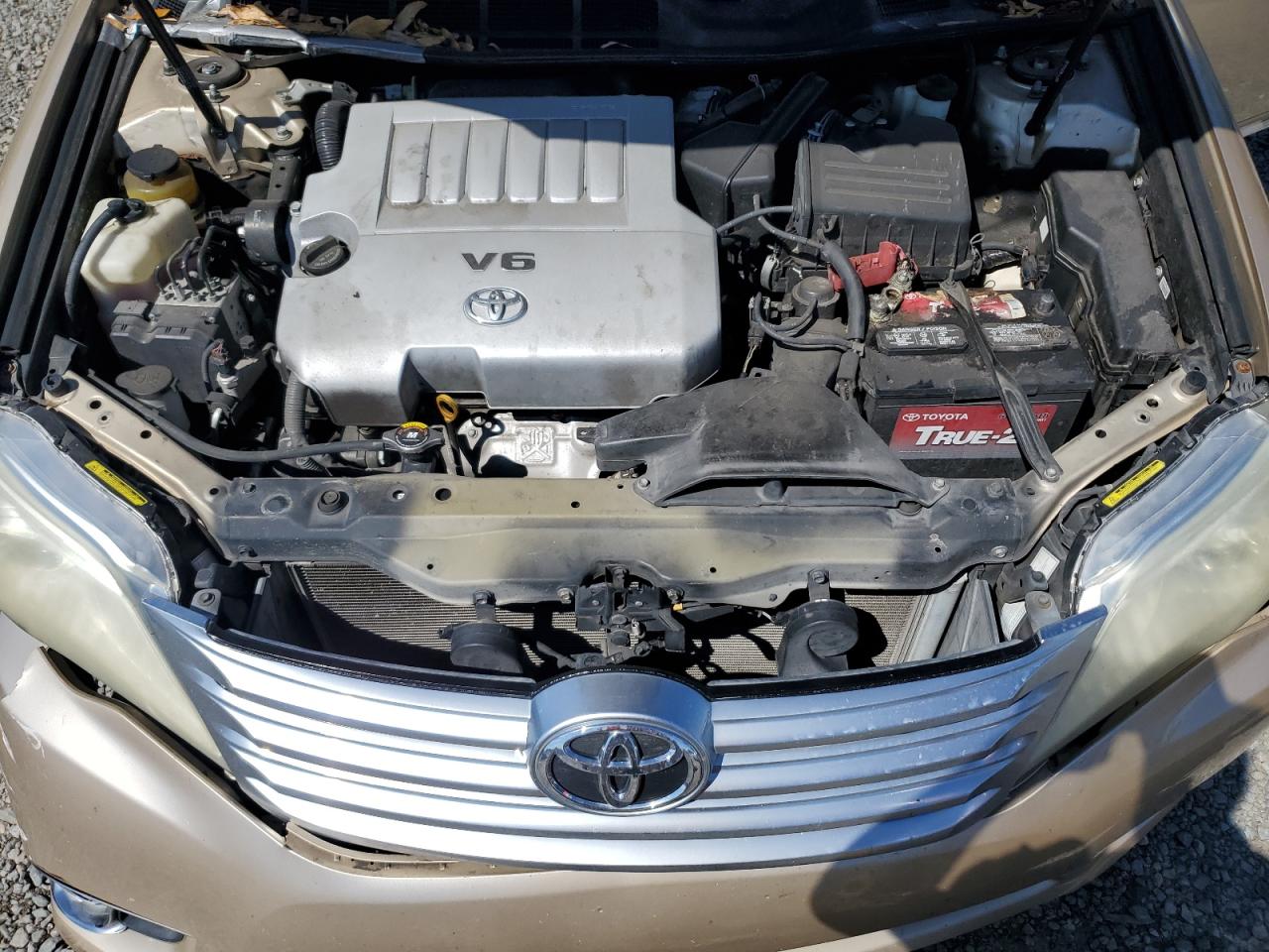 2011 Toyota Avalon - Image 12