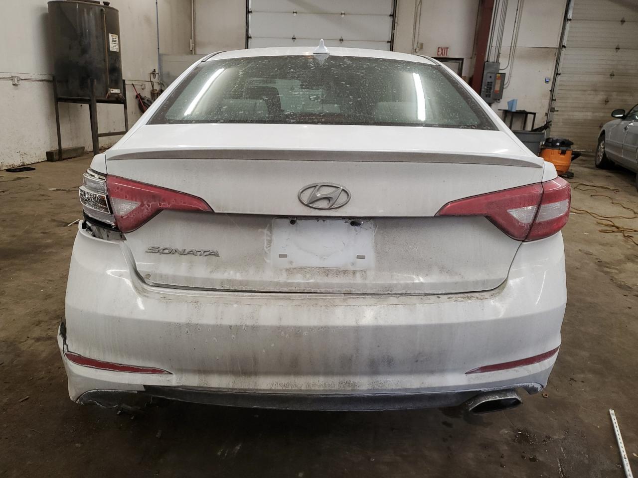 2017 Hyundai Sonata - Image 6