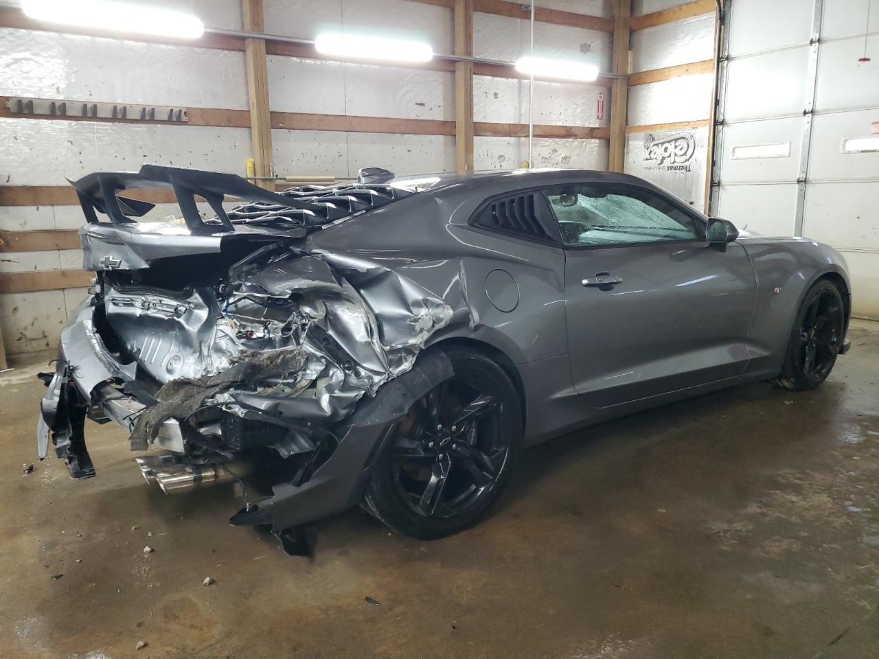 2020 Chevrolet Camaro - Image 3