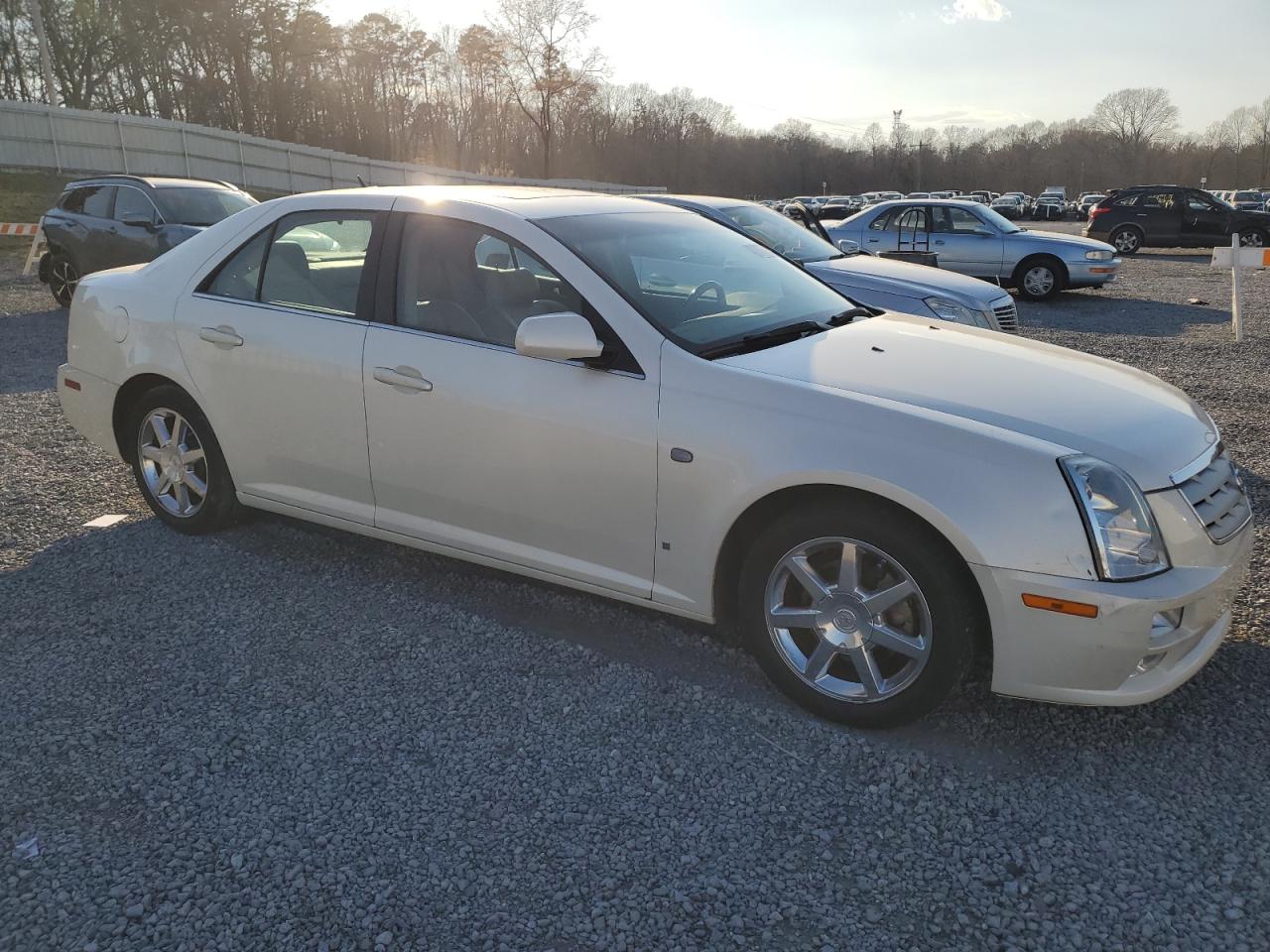 2007 Cadillac STS - Image 4