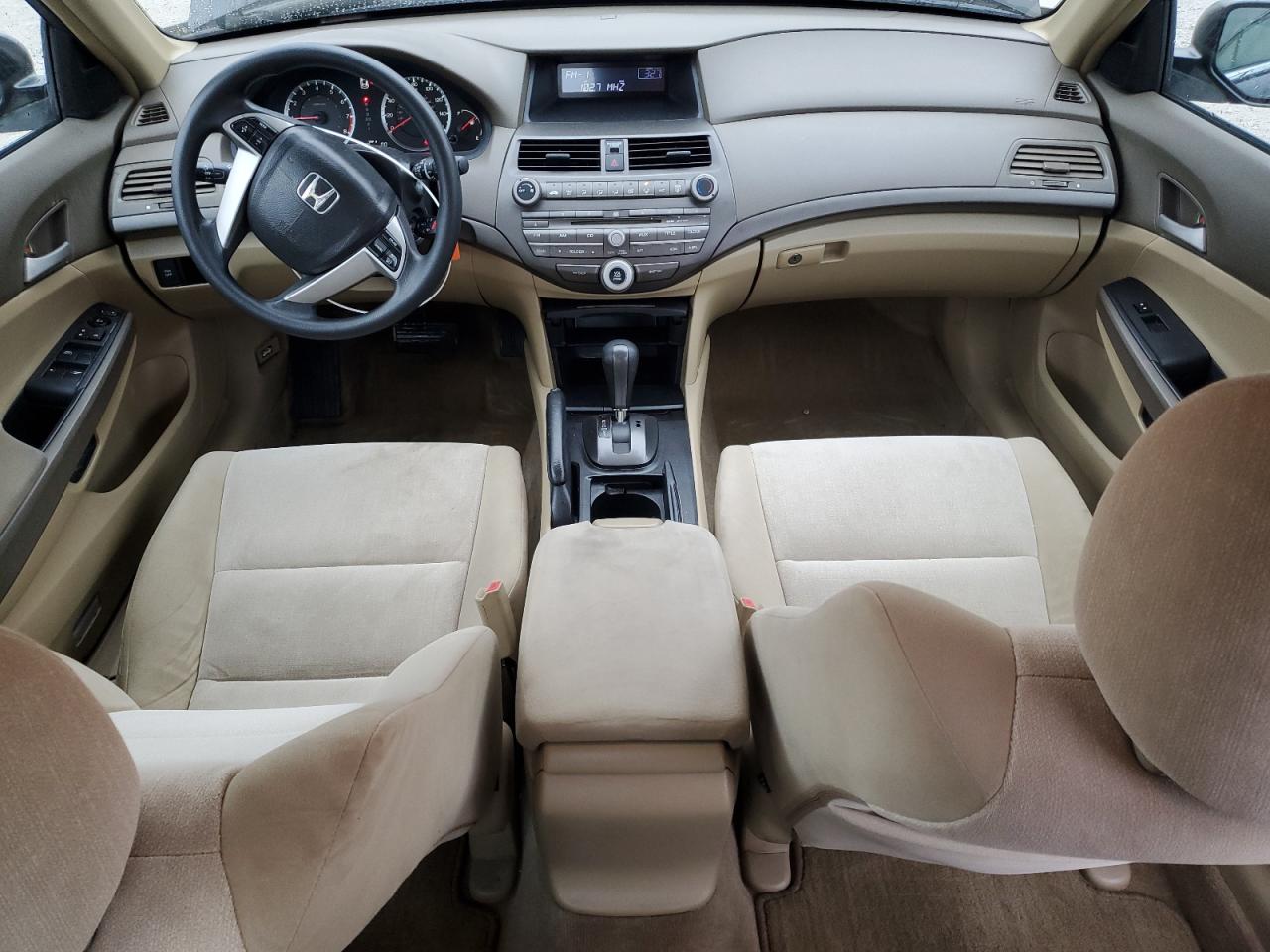 2009 Honda Accord - Image 8