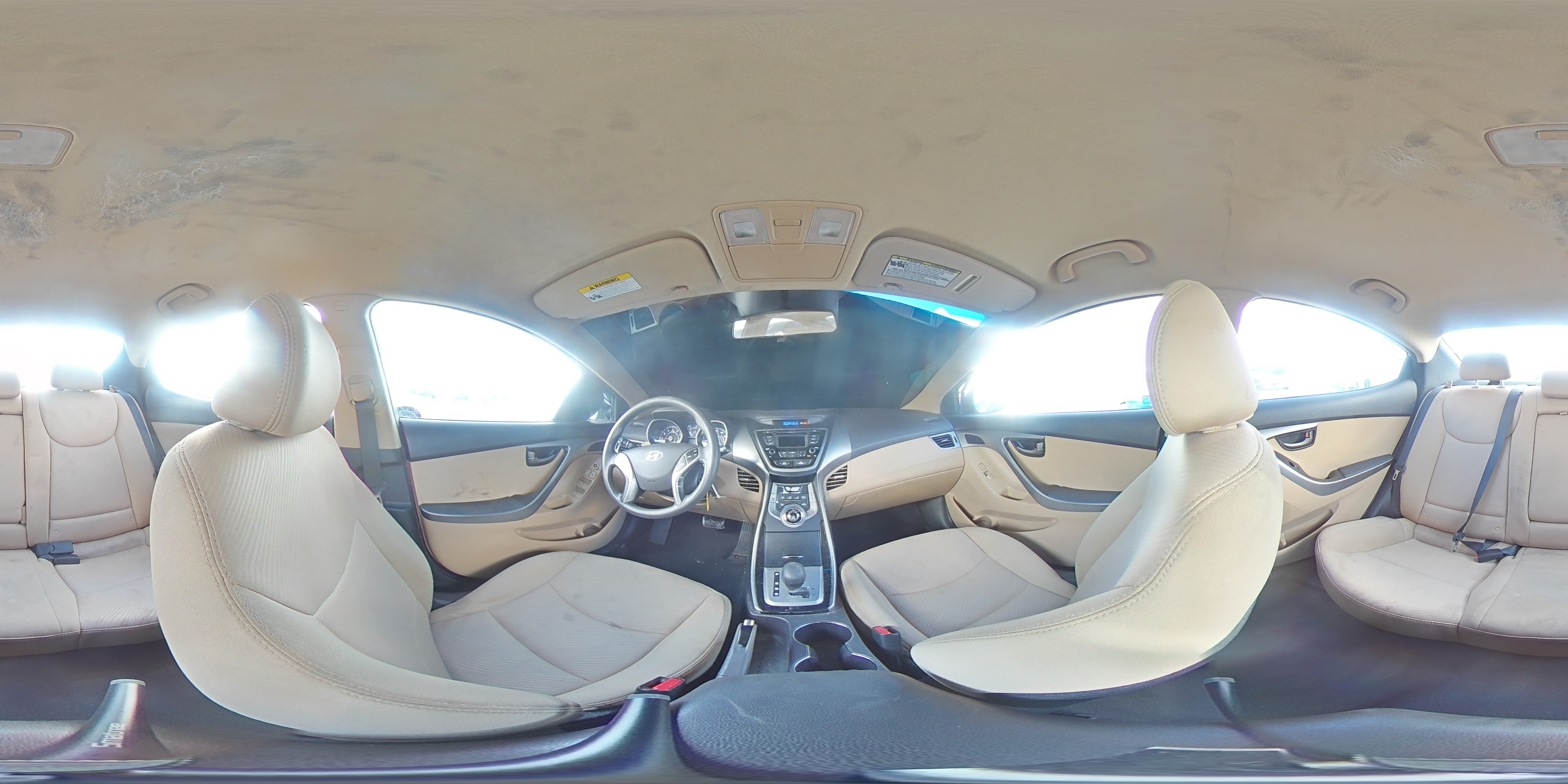 2013 Hyundai Elantra - Image 15
