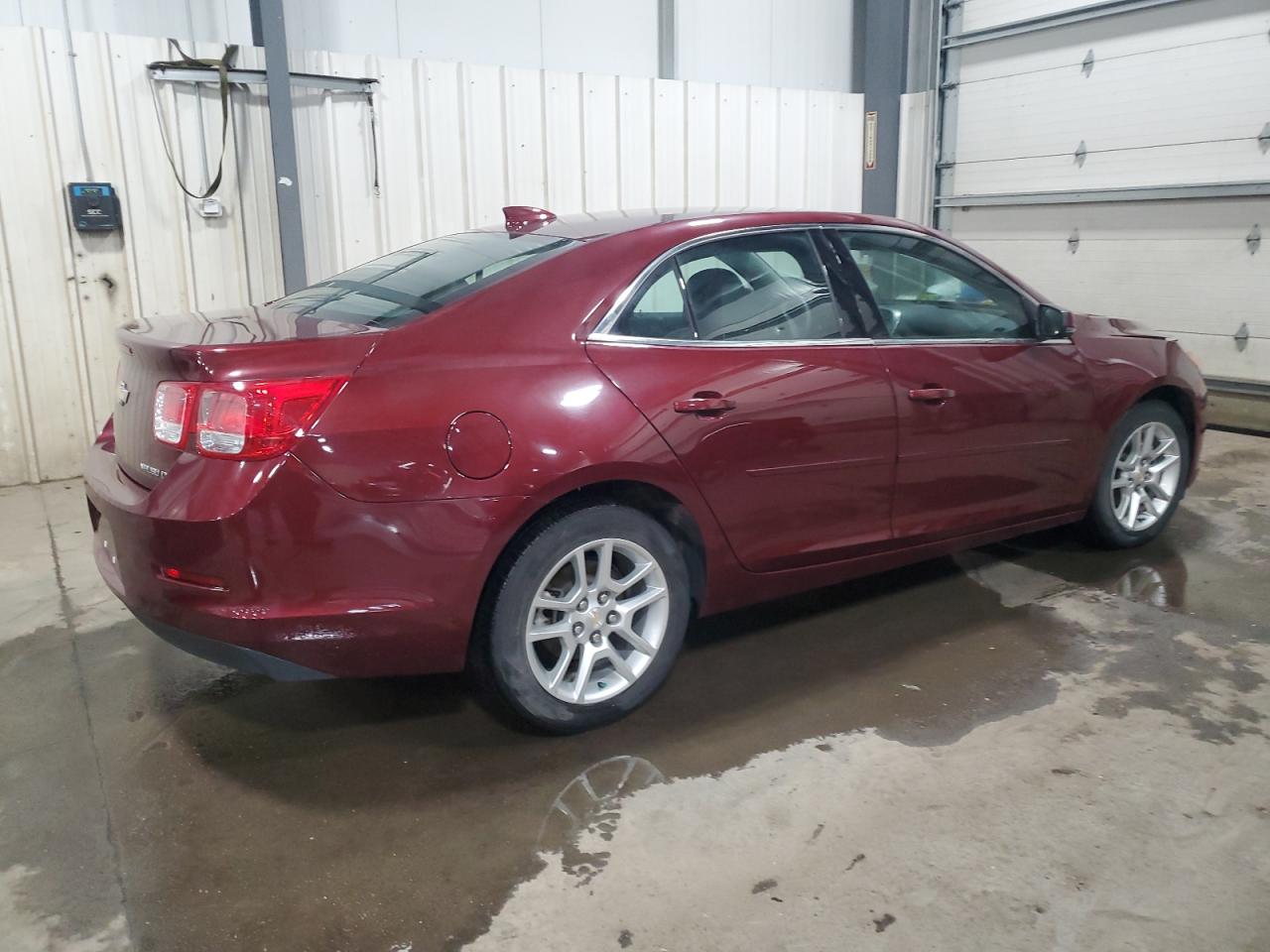 2015 Chevrolet Malibu - Image 3