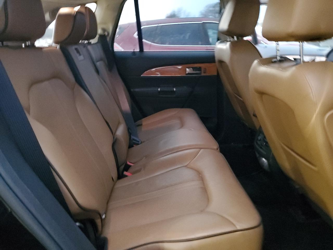2013 Lincoln MKX - Image 11