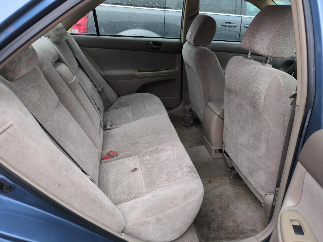 2003 Toyota Camry - Image 10