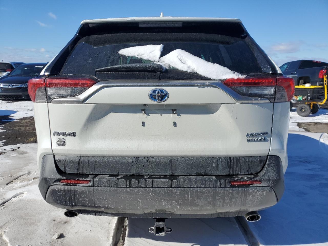 2020 Toyota RAV 4 - Image 6