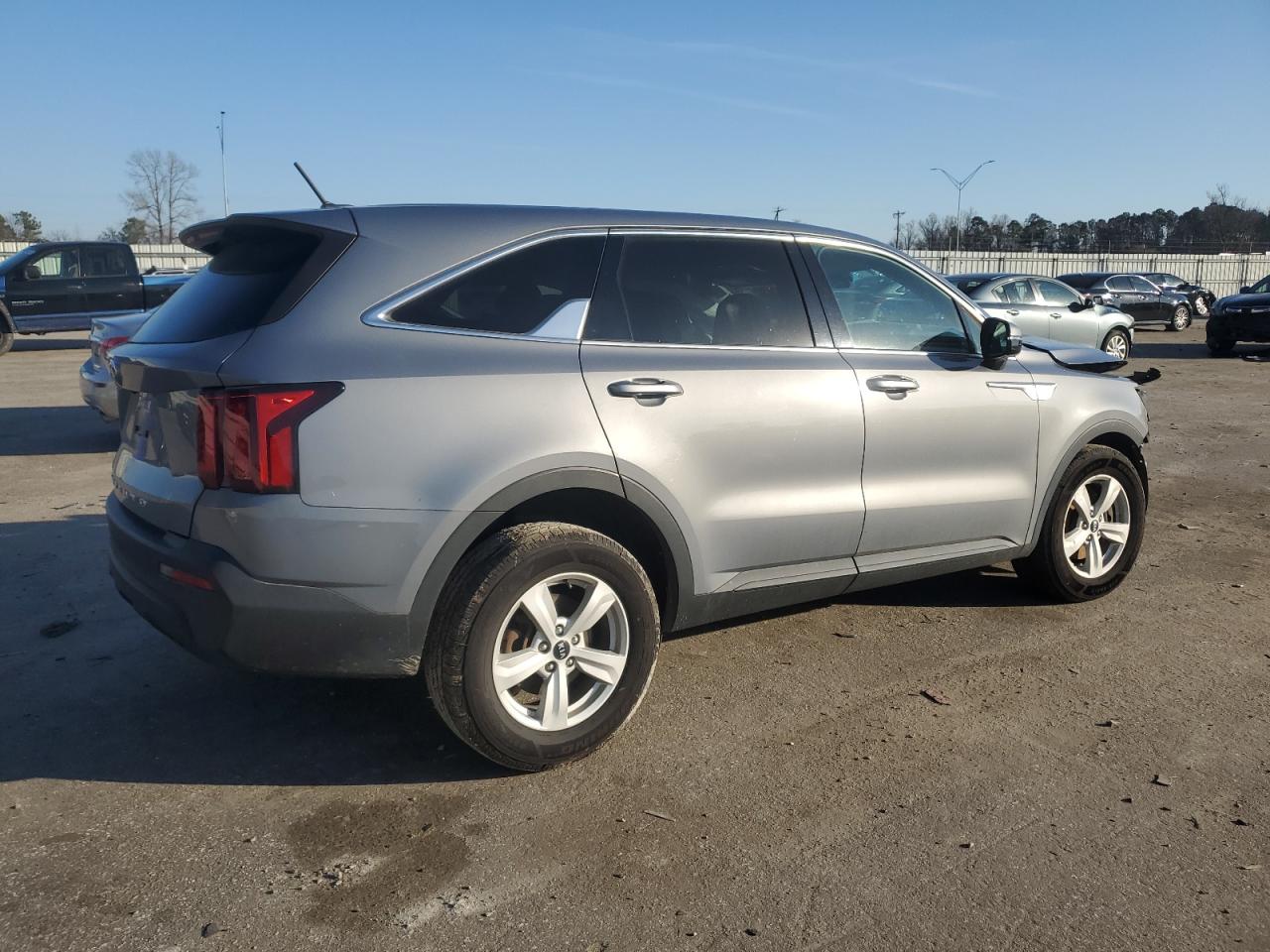 2021 Kia Sorento - Image 3