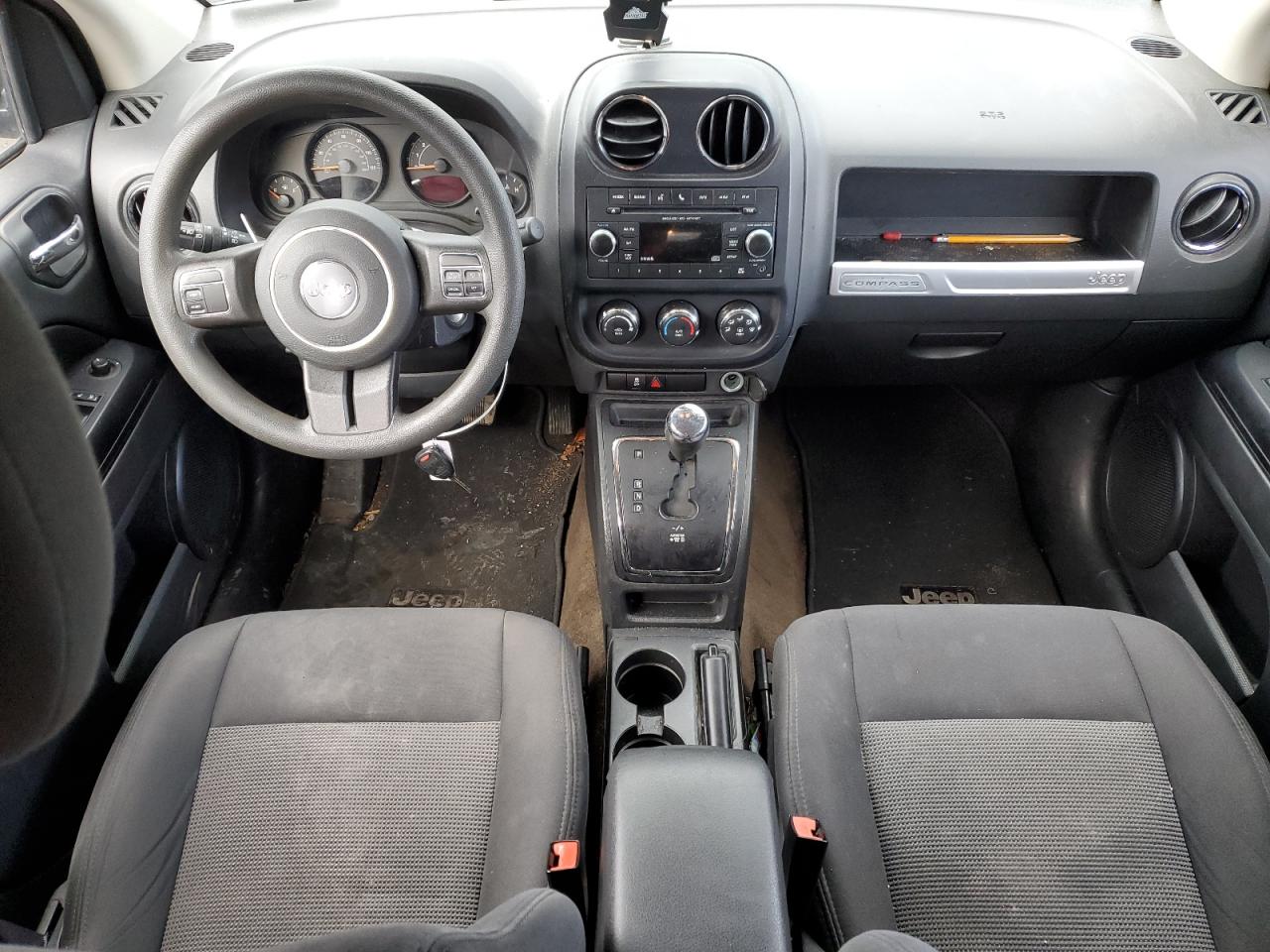 2015 Jeep Compass - Image 8