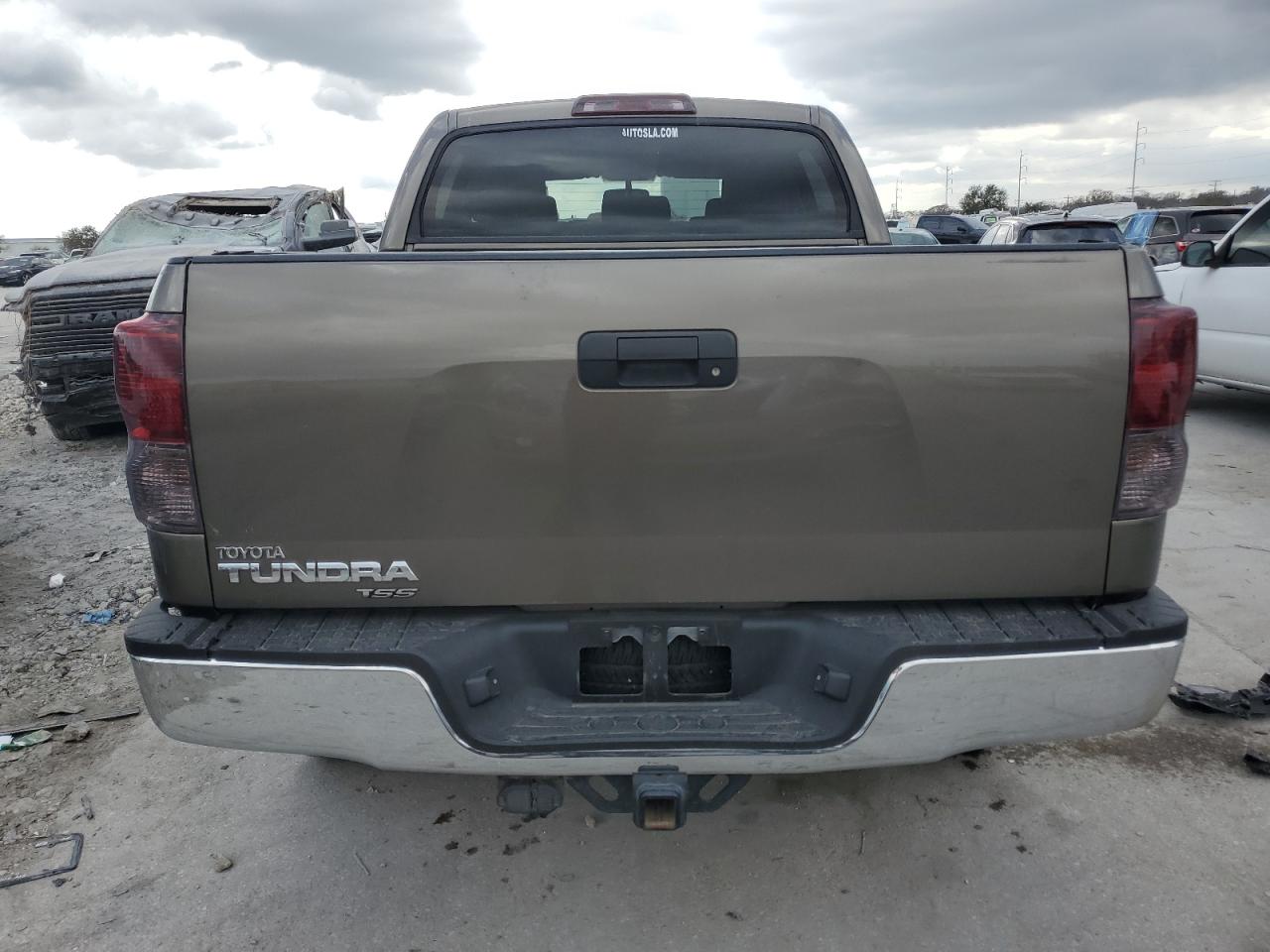 2013 Toyota Tundra - Image 6