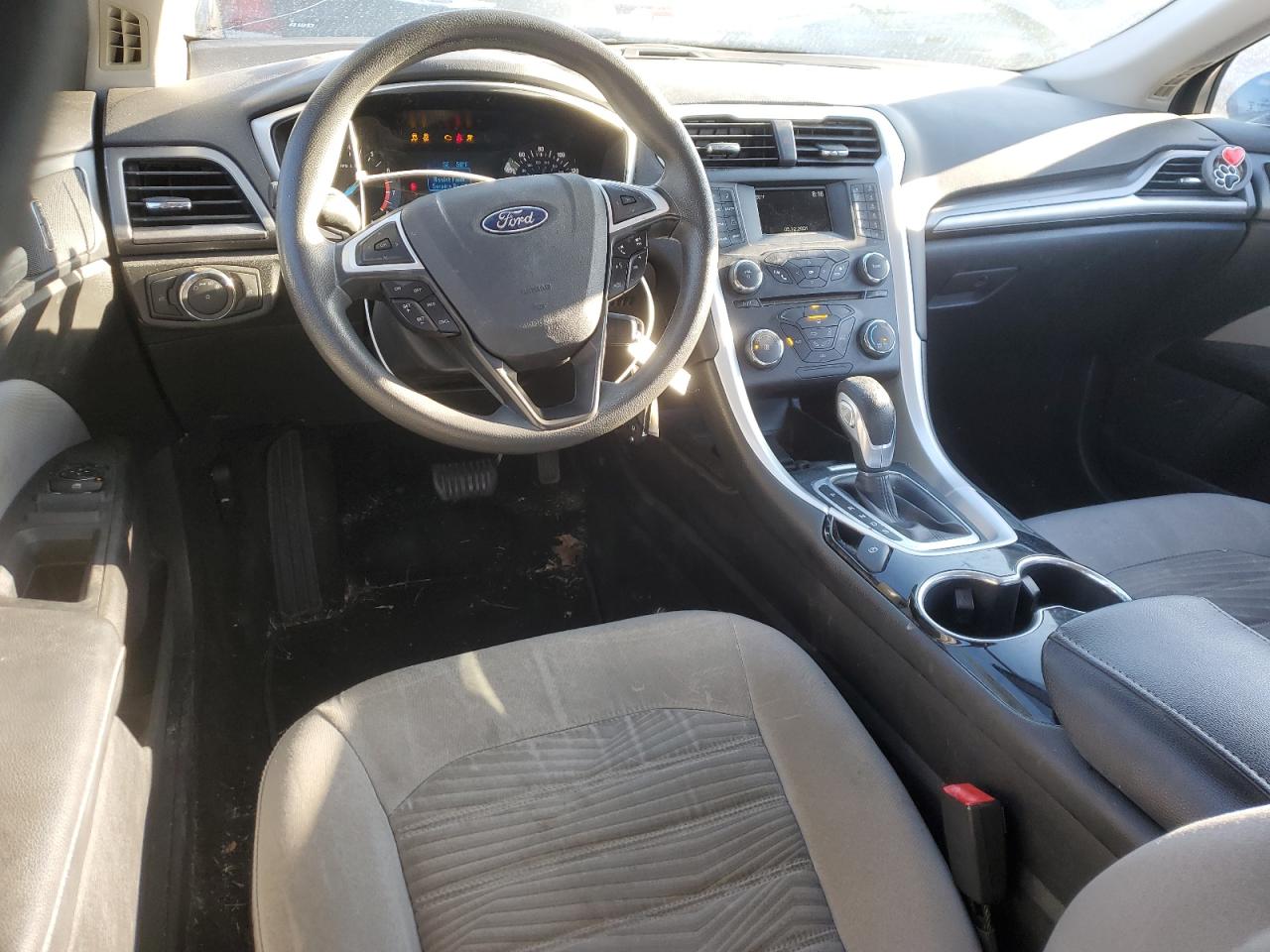 2016 Ford Fusion - Image 8