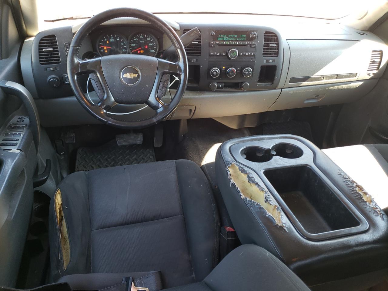 2013 Chevrolet Silverado - Image 8