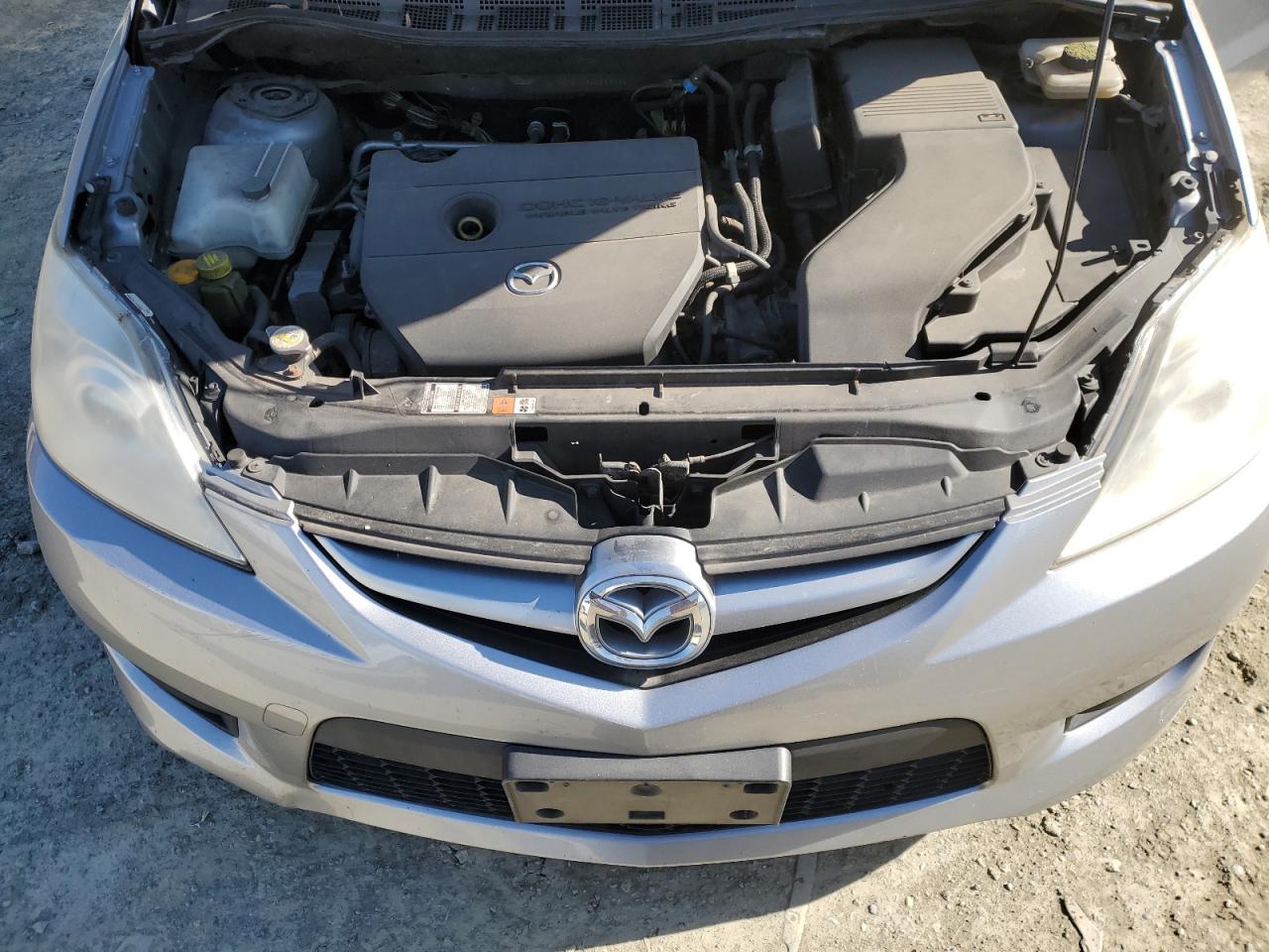 2010 Mazda 5 - Image 12